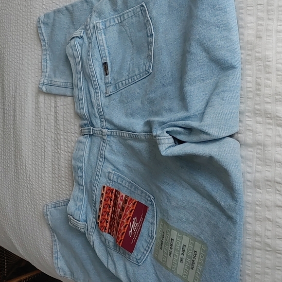 Vintage NWT Women's Chic Jeans - Picture 8 of 8